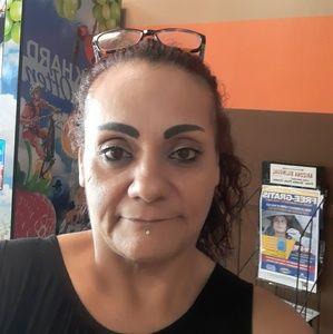 Meet your Posher, Ana